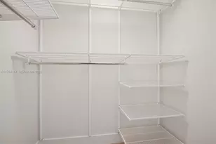 20225 NE 34th Ct, Aventura, FL 33180 - Photo 10