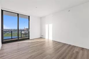 101 Diplomat Pkwy, Hallandale Beach, FL 33009 - Photo 10