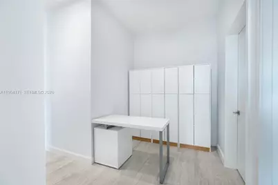 45 SW 9th St #LPH-4609, Miami, FL 33130 - Photo 20