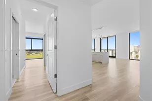 101 Diplomat Pkwy, Hallandale Beach, FL 33009 - Photo 20