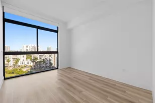 101 Diplomat Pkwy, Hallandale Beach, FL 33009 - Photo 28