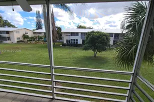 135 Coventry F, West Palm Beach, FL 33417 - Photo 18