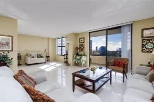 2500 Parkview Dr, Hallandale Beach, FL 33009 - Photo 10