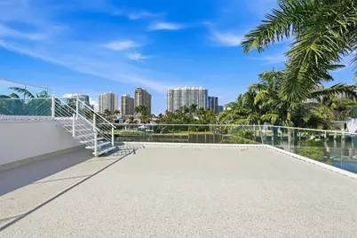 364 Golden Beach Dr, Golden Beach, FL 33160 - Photo 64