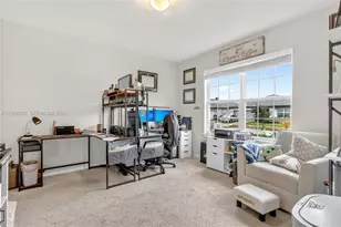 906 Swaying Sawgrass Ave Ruskin, Other City - In The State Of Florida, FL 33570 - Photo 14