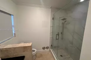 32 Camden Dr, Bal Harbour, FL 33154 - Photo 8