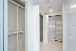 900 Biscayne Blvd, Miami, FL 33132 - Photo 4
