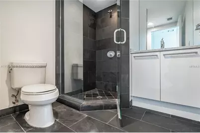 900 Biscayne Blvd #301, Miami, FL 33132 - Photo 8