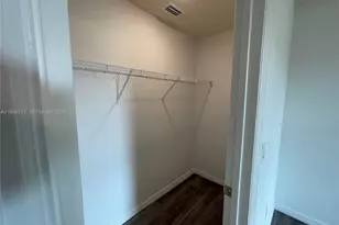 131 Carousel Ave, Labelle, FL 33935 - Photo 16