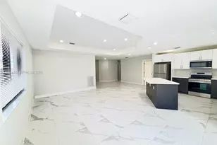2518 NW 9th Pl, Fort Lauderdale, FL 33311 - Photo 6