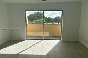3905 N Nob Hill Rd, Sunrise, FL 33351 - Photo 2
