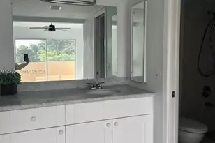 3905 N Nob Hill Rd, Sunrise, FL 33351 - Photo 10