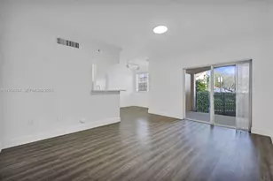 11650 SW 2nd St, Pembroke Pines, FL 33025 - Photo 1