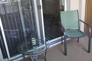 11650 SW 2nd St, Pembroke Pines, FL 33025 - Photo 10