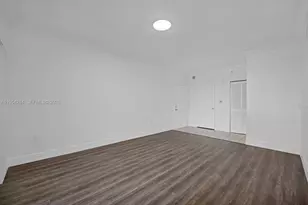11650 SW 2nd St, Pembroke Pines, FL 33025 - Photo 12