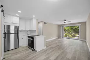 8701 SW 141st St, Palmetto Bay, FL 33176 - Photo 1