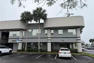 10031 Pines Blvd, Pembroke Pines, FL 33024 - Photo 1
