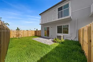 716 SE 14th Ct, Homestead, FL 33034 - Photo 16