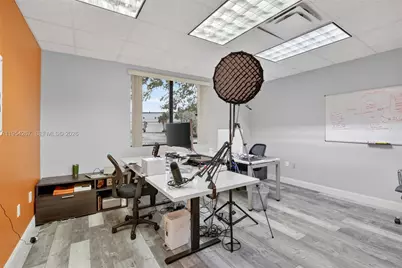 1007 Shotgun Rd, Sunrise, FL 33326 - Photo 10