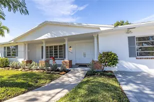 20004 SW 82nd Pl, Cutler Bay, FL 33189 - Photo 2