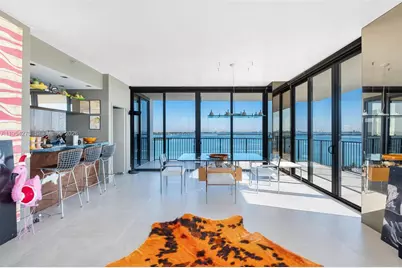 1000 Venetian Way #1501, Miami, FL 33139 - Photo 8