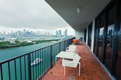 1000 Venetian Way #1501, Miami, FL 33139 - Photo 18