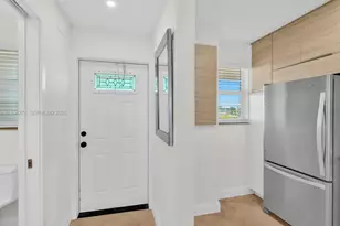 750 NE Spanish River Blvd, Boca Raton, FL 33431 - Photo 2