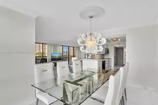 2017 S Ocean Dr, Hallandale Beach, FL 33009 - Photo 44