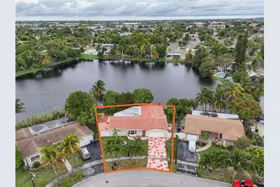 3241 NW 40th St, Lauderdale Lakes, FL 33309 - Photo 1