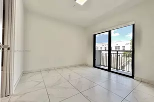 836 SW 2nd St, Miami, FL 33130 - Photo 16