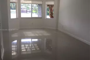 7233 NW 113th Ct, Doral, FL 33178 - Photo 16