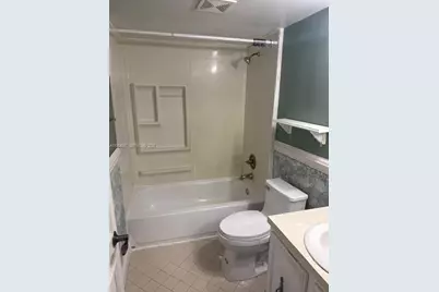 8682 NW 40th St #8682, Coral Springs, FL 33065 - Photo 12