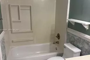 8682 NW 40th St, Coral Springs, FL 33065 - Photo 12