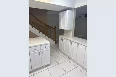 8682 NW 40th St #8682, Coral Springs, FL 33065 - Photo 4