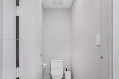700 NE 24th Street #901, Miami, FL 33137 - Photo 32