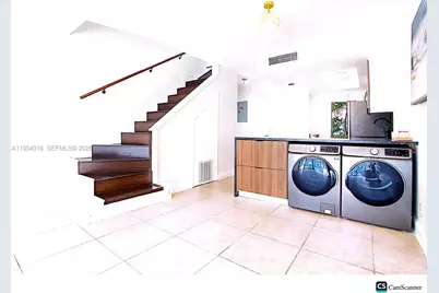 1531 SE 15th St #5, Fort Lauderdale, FL 33316 - Photo 4