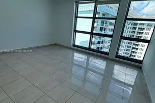 5055 Collins Ave, Miami Beach, FL 33140 - Photo 16