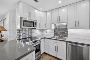 6471 Bay Club Dr, Fort Lauderdale, FL 33308 - Photo 26