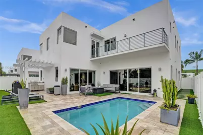 9995 NW 75th St, Doral, FL 33178 - Photo 40