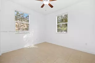 807 SW 147th Ave, Pembroke Pines, FL 33027 - Photo 14