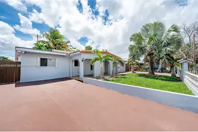 11950 SW 182nd Ter, Miami, FL 33177 - Photo 10