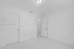 11522 NW 4th Way, Sweetwater, FL 33172 - Photo 12