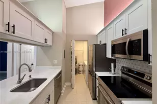 2550 N Nob Hill Rd, Sunrise, FL 33322 - Photo 2