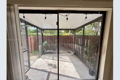2550 N Nob Hill Rd #., Sunrise, FL 33322 - Photo 14