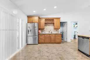 539 Summit Ave S, Lehigh Acres, FL 33974 - Photo 14