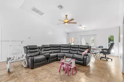 539 Summit Ave S, Lehigh Acres, FL 33974 - Photo 10