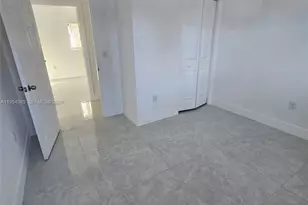 1148 NW 100th St, Miami, FL 33150 - Photo 14