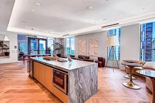 121 NE 5th St, Miami, FL 33143 - Photo 14