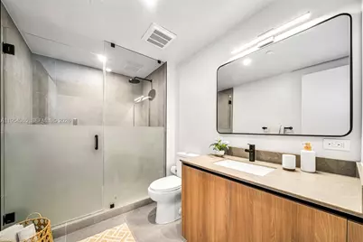 121 NE 5th St #1608, Miami, FL 33143 - Photo 12