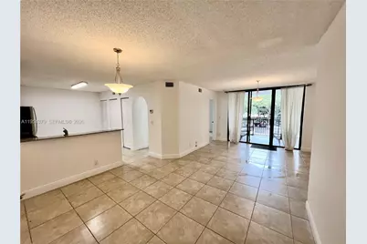 10131 W Sunrise Blvd #203, Plantation, FL 33322 - Photo 6